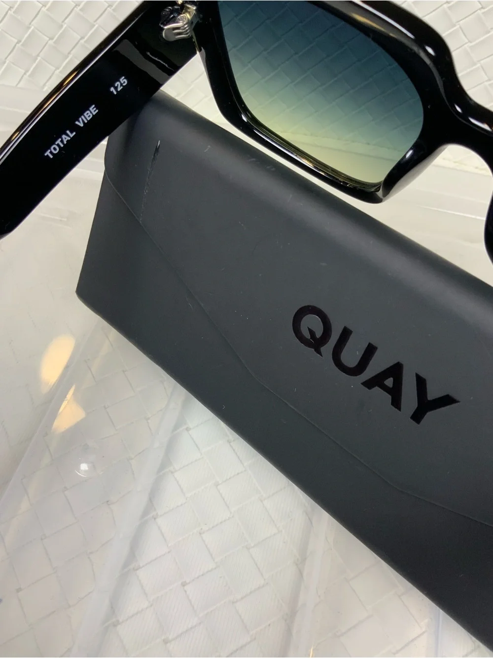 Quay Australia Black Square Sunglasses with Gradient Lenses